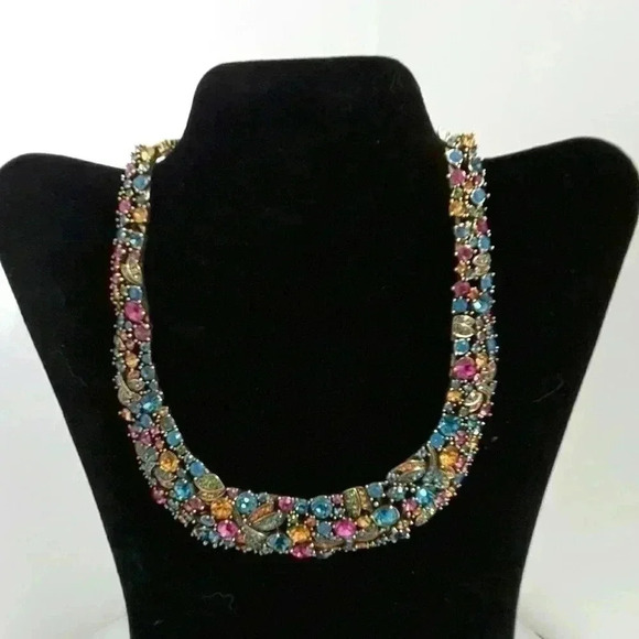 Kenneth J. Lane Dutchess of Windsor Collection - Picture 1 of 6